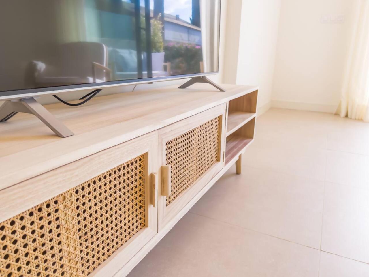 Bajo Con Jardin En La Milla De Oro Apartment Marbella Exterior photo