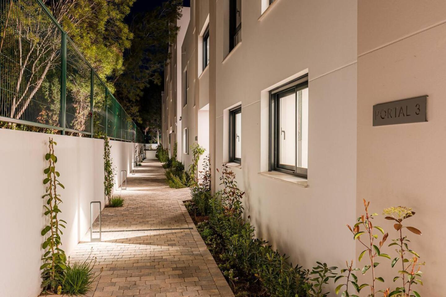Bajo Con Jardin En La Milla De Oro Apartment Marbella Exterior photo